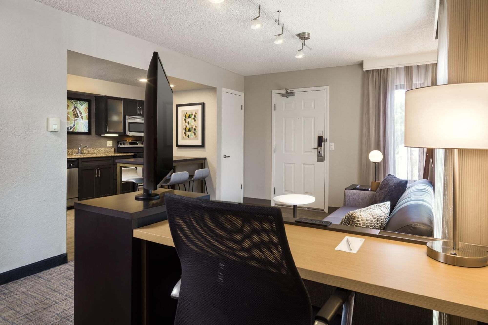 By Marriott Long 3*