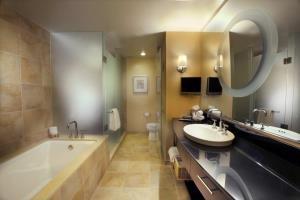 By Marriott Long 3*